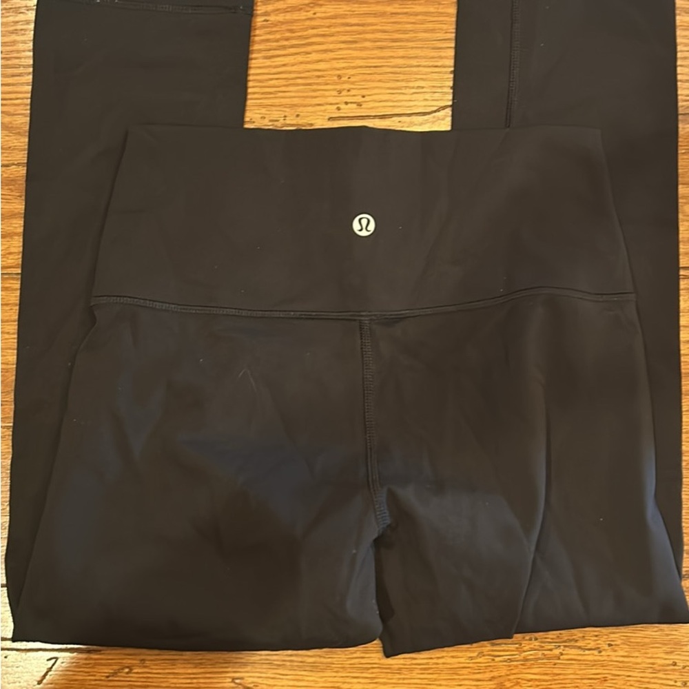 Lululemon Wunder Under Capris
